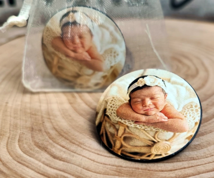 Magnet foto rotund in saculet crem [4]