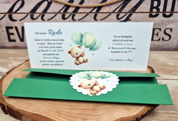 Invitatie botez 83 Ursulet cu baloane verzi [2]