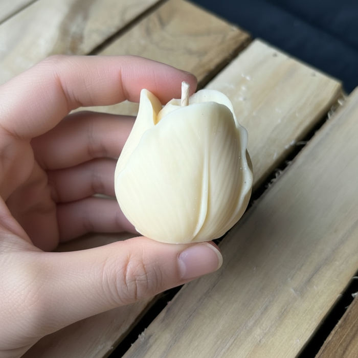 Cadou 8 Martie Lumanare Lalea [4]