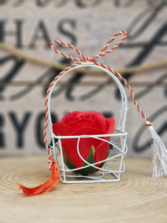 Martisor Cosulet cu Trandafir de Sapun Rosu [1]