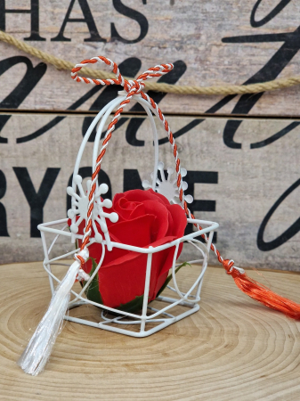 Martisor Cosulet cu Trandafir de Sapun Rosu [2]
