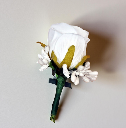 Decoratiuni NUNTA - Cocarde MARI trandafiri cu BROSA DE PRINDERE
