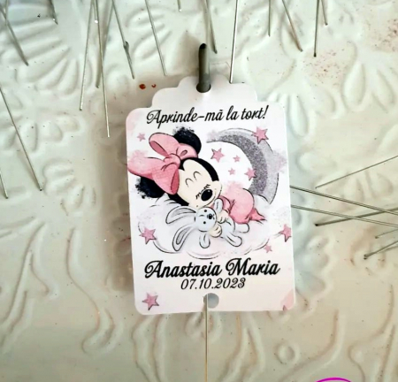 Eticheta artificii Minnie sleeping