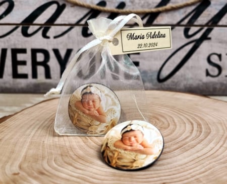 Marturii BOTEZ - Magnet foto rotund in saculet crem