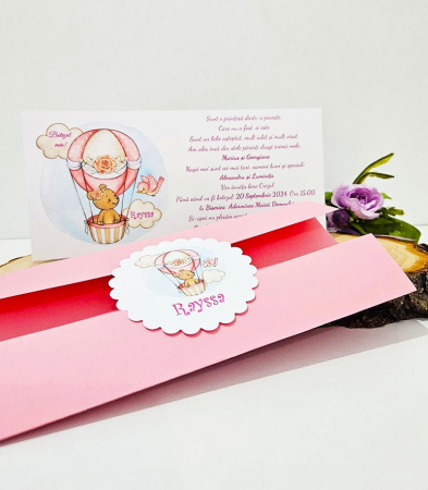 INVITATII BOTEZ - Invitatie Ursulet in Balon (coperta roz)
