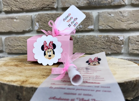 Invitatie vesela cu Minnie Mouse [2]