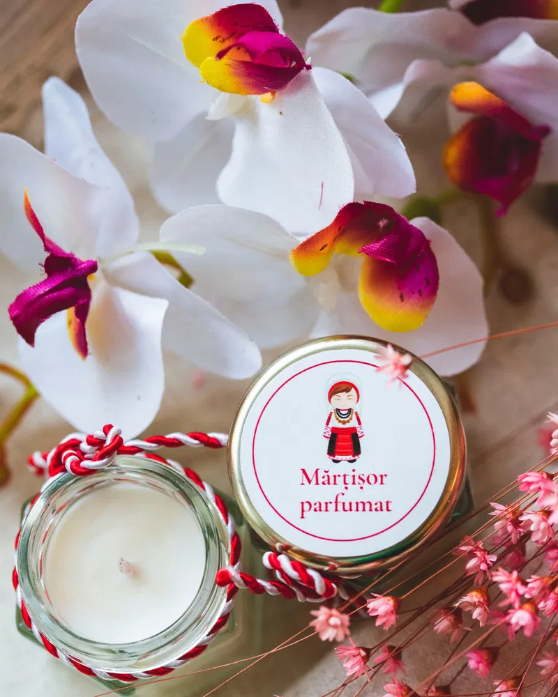 Martisor tip lumanare parfumata in borcan [1]