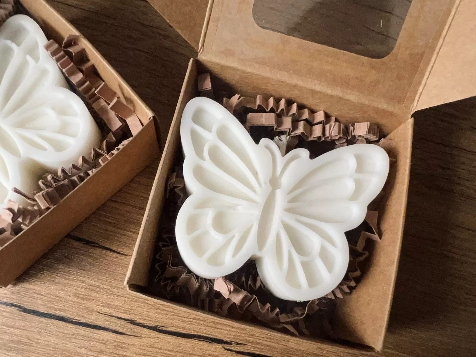 lumanare FLUTURE [6]