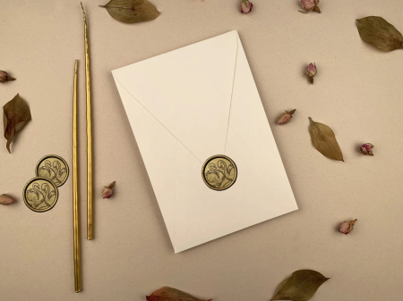 Plicuri si cartoane pentru INVITATII - Plic de invitatii CREM (14cm x 21cm G)  &Sigiliu