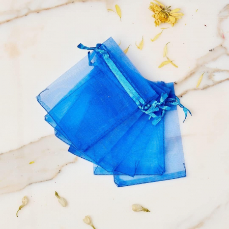 NUNTA - Saculet organza ALBASTRU  (9 cm x 7 cm)