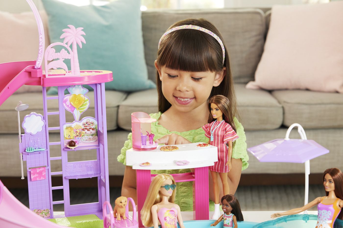Barbie Set de Joaca Piscina de Vis cu Accesorii include 5 piese detaliate - IoArtify.ro [6]