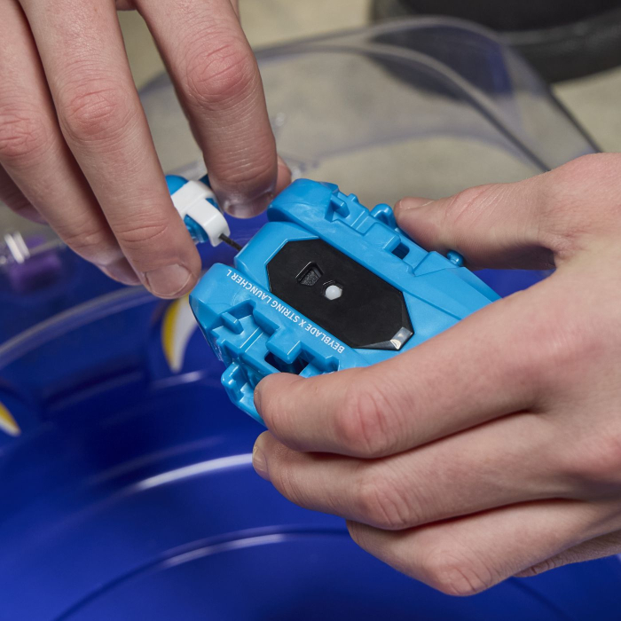 Beyblade X Let It Rip Set Lansator si Roata Cobalt Dragoon 2-60c cu lansator puternic - IoArtify.ro [8]