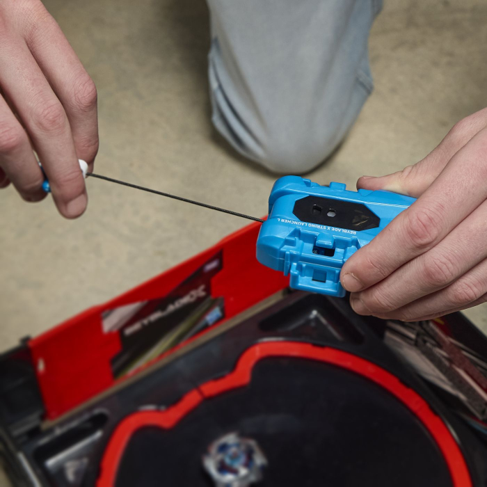 Beyblade X Let It Rip Set Lansator si Roata Cobalt Dragoon 2-60c cu lansator puternic - IoArtify.ro [6]