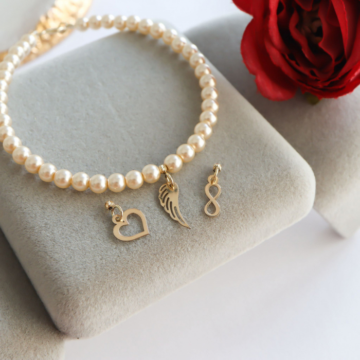Brățară cu perle și charm din aur 14K – opțiuni personalizabile: aripa înger, infinit, inimioară [4]