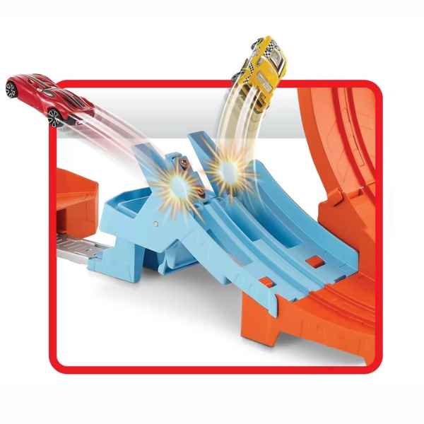 Ciurcuit Rapid HOT WHEELS cu Lansator pentru Cascadorii si Masinuta Exclusiva cu mecanism de lansare rapidă – IoArtify.ro [7]