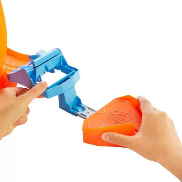 Ciurcuit Rapid HOT WHEELS cu Lansator pentru Cascadorii si Masinuta Exclusiva cu mecanism de lansare rapidă – IoArtify.ro [5]