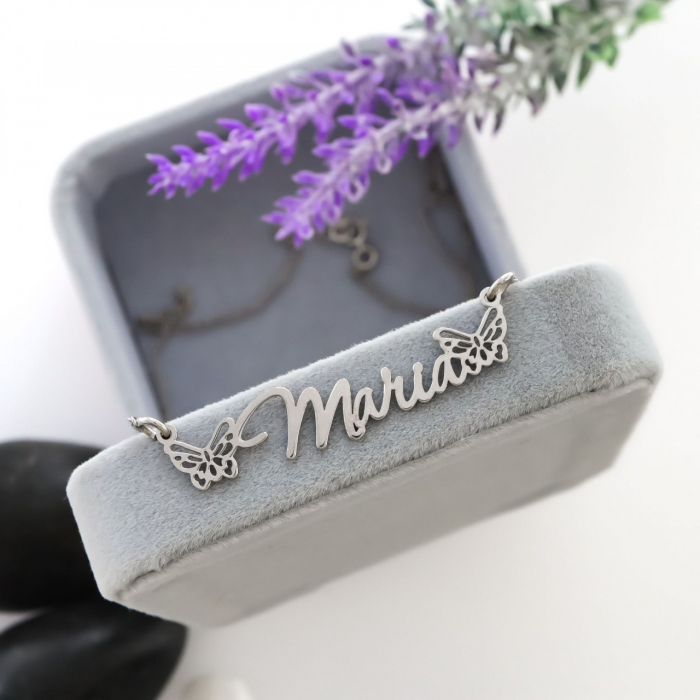 Colier din argint personalizat cu nume și fluturi – Bijuterie elegantă și unică pentru orice ocazie [3]