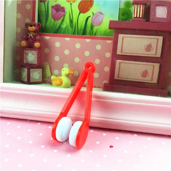 Instrument cu 2 capete din microfibra pentru curatarea si intretinerea lentilelor de ochelari 7x2 cm Rosu – IoArtify.ro [4]