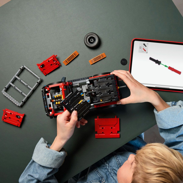 Lego Technic Ford Bronco Suv 42213 cu suspensie funcțională - IoArtify.ro [4]