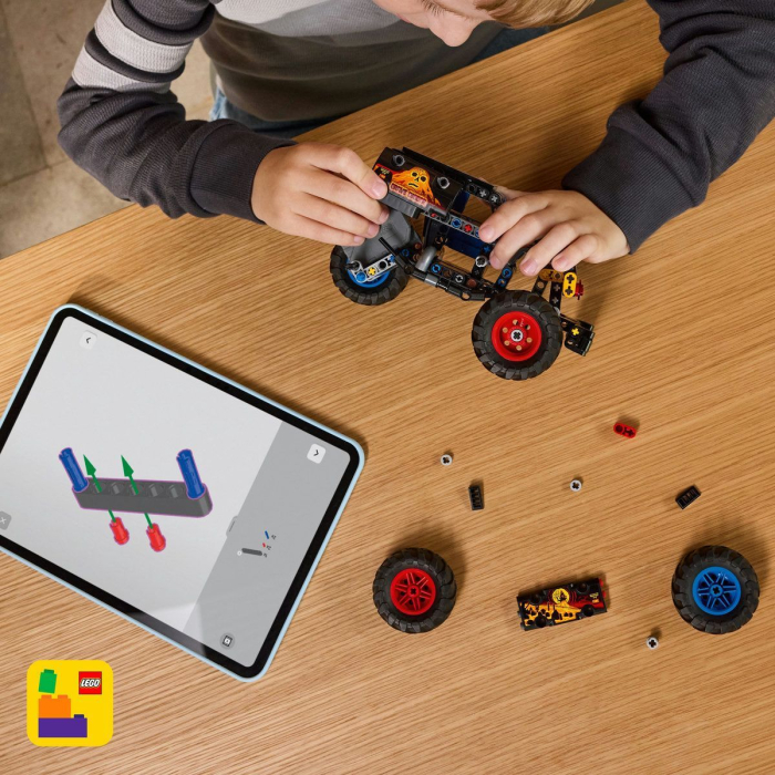 Lego Technic Monster Jam Grave Digger Foc si Gheata 42219 set cu 967 piese - IoArtify.ro [5]