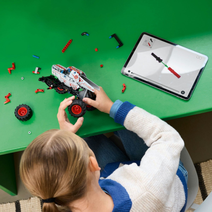 Lego Technic Monster Jam Thunderroarus Pull-back 42200 cu mecanism pull-back - IoArtify.ro [4]
