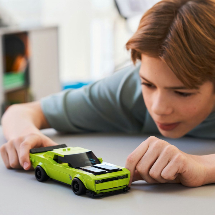 Lego Speed Champions Masina Sport Dodge Challenger Srt Hellcat 77237 cu 306 piese - IoArtify.ro [3]