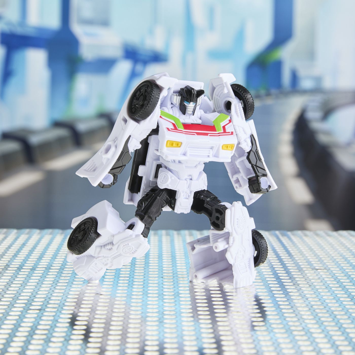 Transformers Cyberworld Robot Wheeljack Convertibil 10cm cu articulații mobile - IoArtify.ro [9]