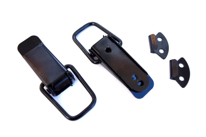 Set clipsuri pentru capota 89 mm culoare neagra - IoArtify.ro [4]