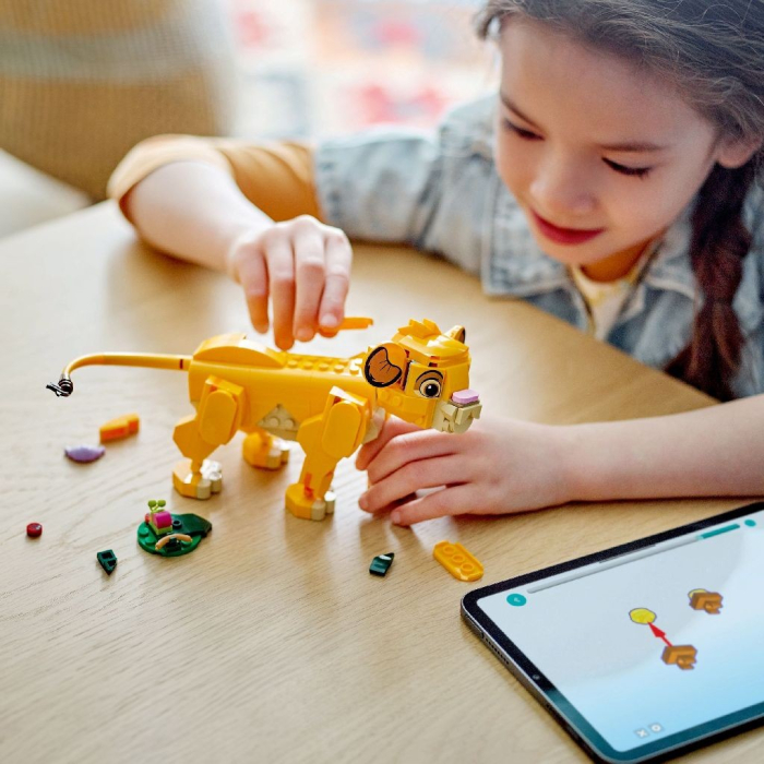 Lego Disney Puiul Simba Regele Leu 43243 set constructie 59 piese - IoArtify.ro [4]