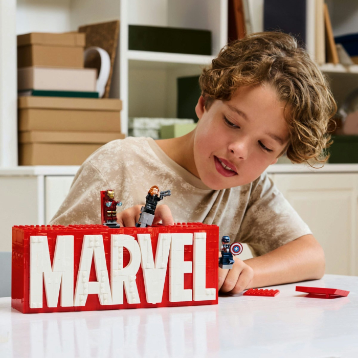 Lego Super Heroes Sigla si Minifigurine Marvel 76313 set 236 piese - IoArtify.ro [3]