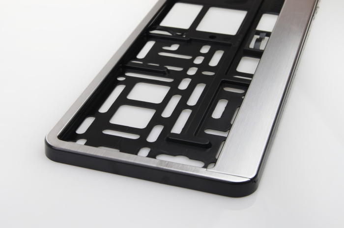 Suport numar inmatriculare aluminiu polisat rezistent la coroziune – IoArtify.ro [3]