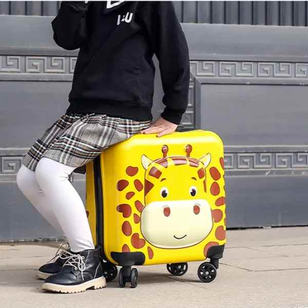 Troler pentru Copii Model Girafa 3D Policarbonat cu Roti Pivotante 35 x 25 x 45 cm Galben – IoArtify.ro [9]