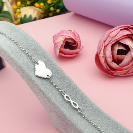 Bratari Personalizate - Brățară din Argint 925 cu Infinit și Inimioară – Eleganță, Simbolism și Personalizare pentru Orice Ocazie