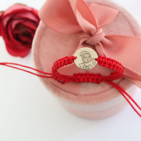 Brățară personalizată din aur 14k cu gravură și șnur de mătase – Bijuterie unică pentru amintiri prețioase [5]