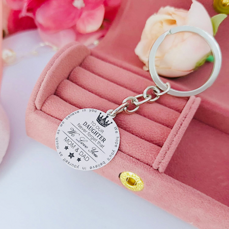 Brelocuri Argint/Inox - Breloc din Argint 925 cu mesaj personalizat pentru fiică – Cadou elegant și memorabil