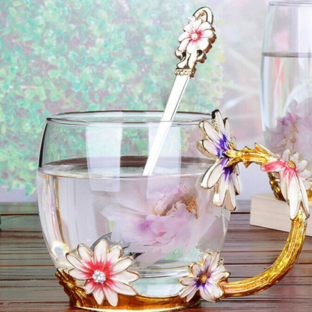 Cadouri diverse - Cana Handmade Fleur-de-Lis din Sticla Emailata Transparenta Termorezistenta 330 ml – IoArtify.ro