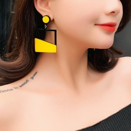 Cercei Gold Filigree Geometrici Patrat, Galben cu Negru, 6 cm – Eleganță modernă și durabilitate [6]