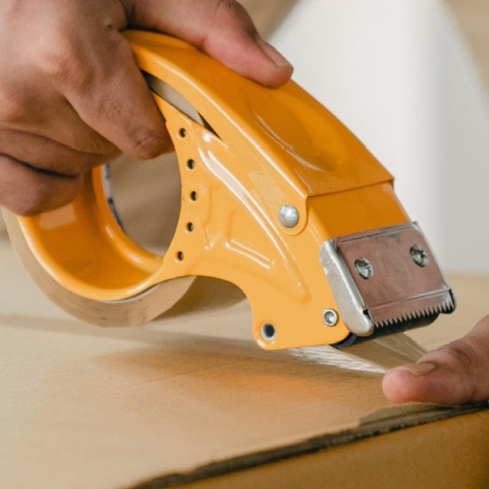 CASĂ, GRĂDINĂ & DIY - Dispenser aplicator de banda adeziva cu latimea de 5 cm – IoArtify.ro