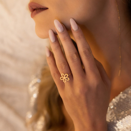 Inel Simplicity Flower din Aur 14k – Eleganță Naturală și Rafinament pentru Ocazii Speciale [1]