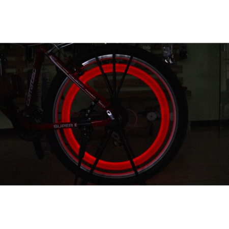 Lumina LED pentru bicicletă, roșu, siguranță și vizibilitate sporită pe șosea [1]