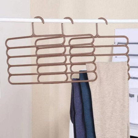 Set 24 Umerase Multifuncționale din Plastic Maro cu 5 Pozitii Antiderapante pentru Organizare Eficientă a Garderobei [1]