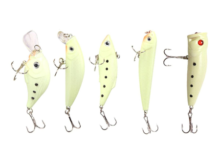 CADOURI, HOBBY & ARTE - Set Vobler 5 piese Fluorescent pentru pesti pradatori AVX-AG103C cu lungime 7 cm – IoArtify.ro