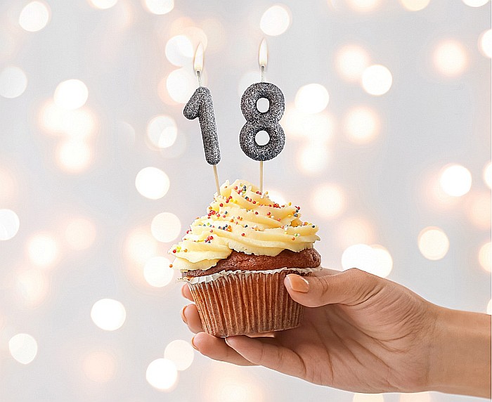 GOD LUMANARI TORT B&C Number 8, glitter black, 11.5cm BH-SPC8 [2]