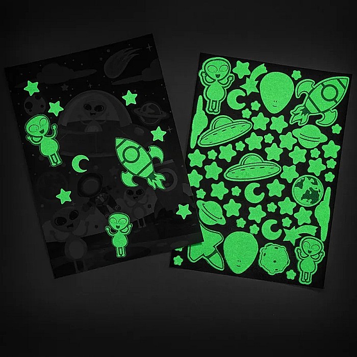 DE CARTE DE COLORAT SCRATCH ART BOOK 5 COLI + STICKERE COSMOS GLOW IN THE DARK KIDEA SCWKKKA [2]