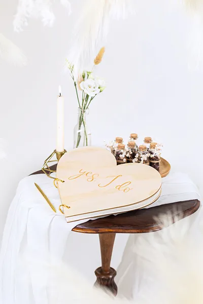 Guest Book Nuntă Inimă Lemn 26.5x25cm 40 File KG9 [6]