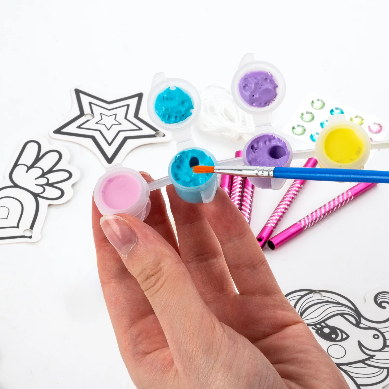 KIT CREATIV CLOPOTEI DE VANT, UNICORNI, STRALUCESC LA INTUNERIC KIDEA MDWSCKA [4]