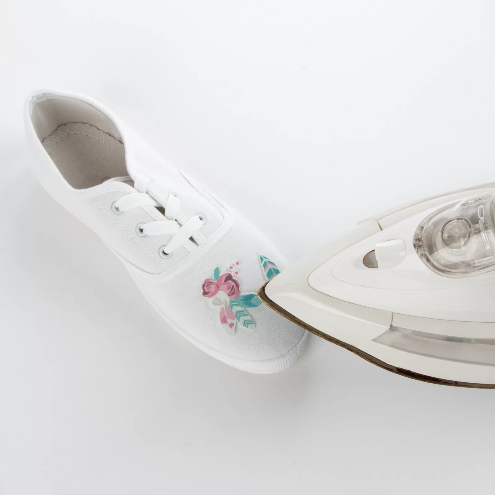 DE STICKERE PENTRU PANTOFI, LOVE KIDEA, STRALUCESC LA INTUNERIC TZOLKA [4]