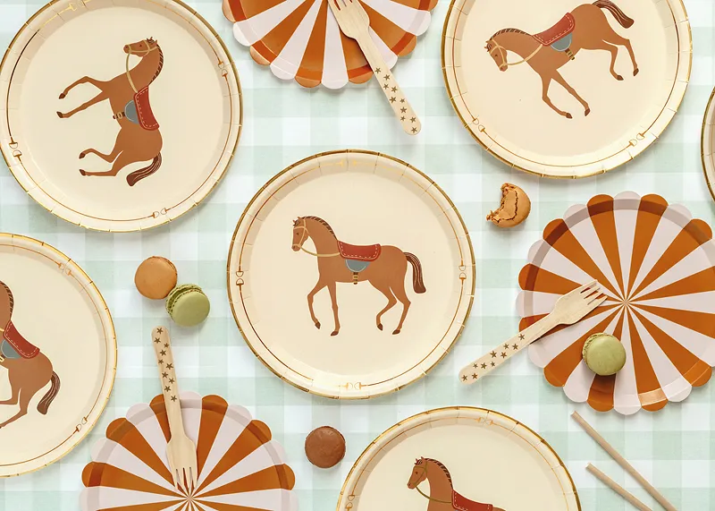 Set 6 Farfurii Carton Horse 23cm cu Imprimeu Auriu TPP98 [5]
