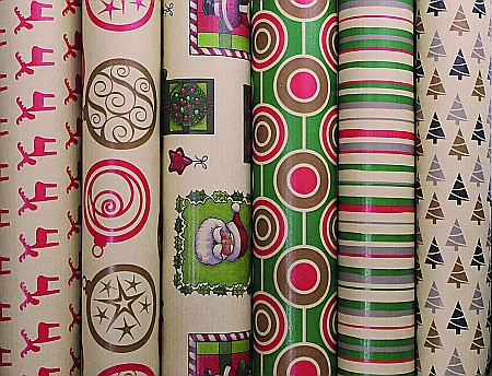 CF HARTIE AMBALAJ 0.70*2M BROWN KRAFT 60GR MOTIV CRACIUN 223799C [1]