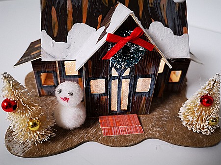 DIA CASUTA HARTIE DECOR CRACIUN 17*12*12.5CM CU LED 658721 [3]